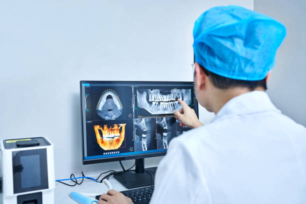 Best Emergency Dental Care for Broken or Chipped Teeth in La Nte, MO